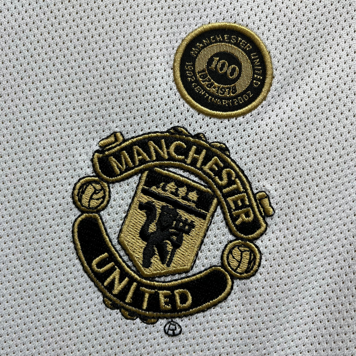 Manchester United 01/02 Centenário Jersey - Retro Version