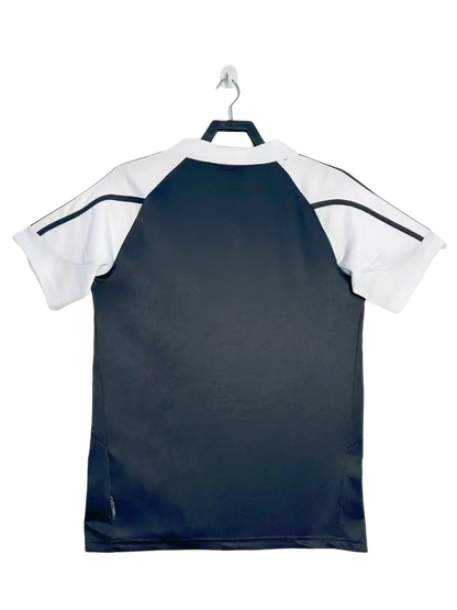 Real Madrid 01/02 II Away Jersey - Retro Version